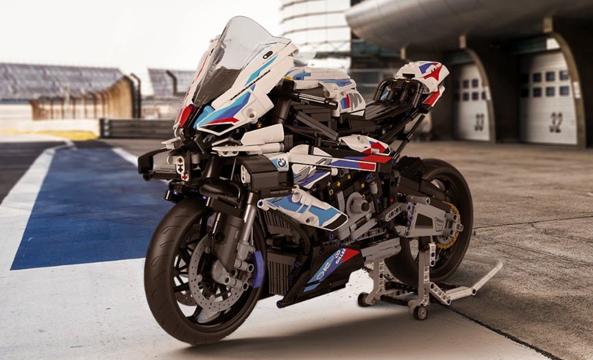 Custom BMW Motorcycle Bike Dealership In Brier